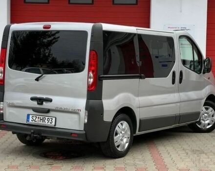 Серый Опель Виваро, объемом двигателя 2 л и пробегом 225 тыс. км за 7100 $, фото 10 на Automoto.ua