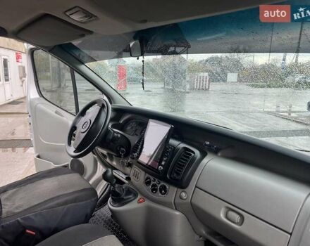 Опель Виваро 2008 в Стрые на Automoto.ua Серый Опель Виваро, объемом двигателя 2 л и пробегом 325 тыс. км за 9900 $, фото 42 на Automoto.ua