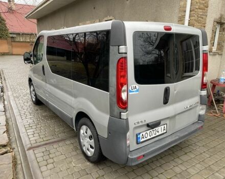 Сірий Опель Віваро, об'ємом двигуна 2 л та пробігом 290 тис. км за 10000 $, фото 3 на Automoto.ua