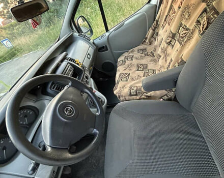 Серый Опель Виваро, объемом двигателя 2 л и пробегом 240 тыс. км за 7000 $, фото 15 на Automoto.ua