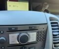 Сірий Опель Віваро, об'ємом двигуна 2 л та пробігом 380 тис. км за 9900 $, фото 4 на Automoto.ua