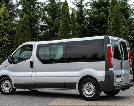 Серый Опель Виваро, объемом двигателя 2.5 л и пробегом 261 тыс. км за 7050 $, фото 5 на Automoto.ua