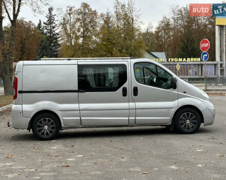 Серый Опель Виваро, объемом двигателя 2 л и пробегом 283 тыс. км за 9200 $, фото 13 на Automoto.ua