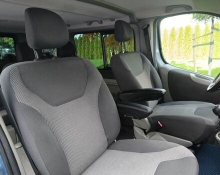 Сірий Опель Віваро, об'ємом двигуна 2 л та пробігом 216 тис. км за 7500 $, фото 21 на Automoto.ua