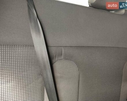 Сірий Опель Віваро, об'ємом двигуна 2.5 л та пробігом 248 тис. км за 13650 $, фото 35 на Automoto.ua
