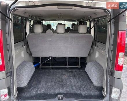 Сірий Опель Віваро, об'ємом двигуна 2 л та пробігом 243 тис. км за 13499 $, фото 23 на Automoto.ua