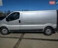 Серый Опель Виваро, объемом двигателя 2.5 л и пробегом 415 тыс. км за 10000 $, фото 4 на Automoto.ua