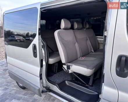 Сірий Опель Віваро, об'ємом двигуна 2 л та пробігом 243 тис. км за 13499 $, фото 18 на Automoto.ua