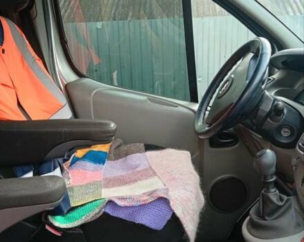 Серый Опель Виваро, объемом двигателя 2 л и пробегом 156 тыс. км за 10700 $, фото 6 на Automoto.ua