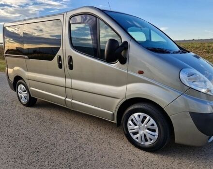 Серый Опель Виваро, объемом двигателя 2 л и пробегом 183 тыс. км за 7000 $, фото 8 на Automoto.ua