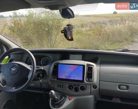 Сірий Опель Віваро, об'ємом двигуна 2.5 л та пробігом 248 тис. км за 13650 $, фото 36 на Automoto.ua