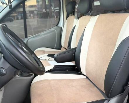 Сірий Опель Віваро, об'ємом двигуна 2.5 л та пробігом 317 тис. км за 11700 $, фото 10 на Automoto.ua