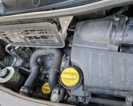 Сірий Опель Віваро, об'ємом двигуна 2 л та пробігом 256 тис. км за 7100 $, фото 23 на Automoto.ua