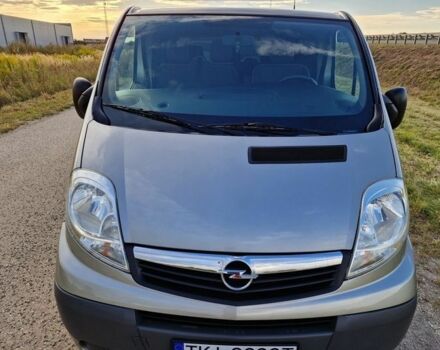 Сірий Опель Віваро, об'ємом двигуна 2 л та пробігом 256 тис. км за 7100 $, фото 6 на Automoto.ua