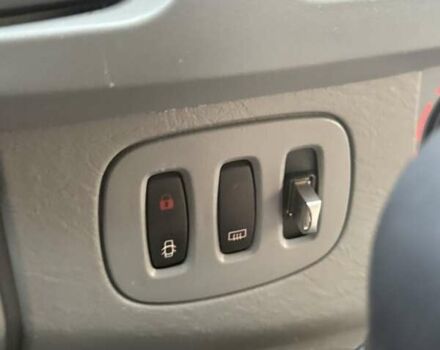 Сірий Опель Віваро, об'ємом двигуна 2.5 л та пробігом 317 тис. км за 11700 $, фото 18 на Automoto.ua