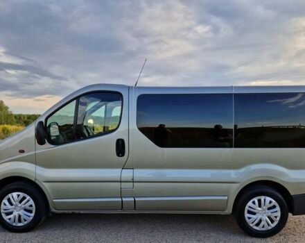 Сірий Опель Віваро, об'ємом двигуна 2 л та пробігом 256 тис. км за 7100 $, фото 15 на Automoto.ua