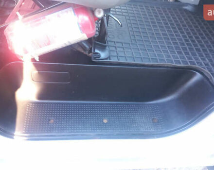 Серый Опель Виваро, объемом двигателя 2 л и пробегом 297 тыс. км за 12200 $, фото 8 на Automoto.ua