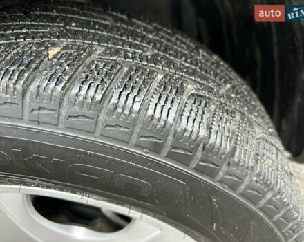 Сірий Опель Віваро, об'ємом двигуна 2 л та пробігом 264 тис. км за 14500 $, фото 21 на Automoto.ua