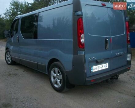 Серый Опель Виваро, объемом двигателя 2.46 л и пробегом 285 тыс. км за 13600 $, фото 5 на Automoto.ua