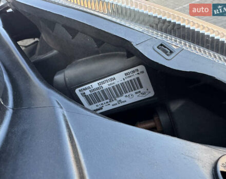 Серый Опель Виваро, объемом двигателя 2 л и пробегом 285 тыс. км за 13950 $, фото 65 на Automoto.ua