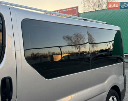 Серый Опель Виваро, объемом двигателя 2 л и пробегом 285 тыс. км за 13950 $, фото 31 на Automoto.ua