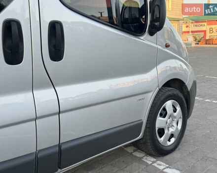Серый Опель Виваро, объемом двигателя 2 л и пробегом 285 тыс. км за 13950 $, фото 40 на Automoto.ua