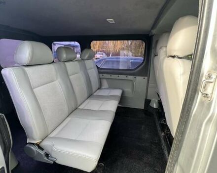 Сірий Опель Віваро, об'ємом двигуна 2 л та пробігом 420 тис. км за 9900 $, фото 9 на Automoto.ua