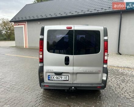 Сірий Опель Віваро, об'ємом двигуна 2 л та пробігом 420 тис. км за 9900 $, фото 13 на Automoto.ua