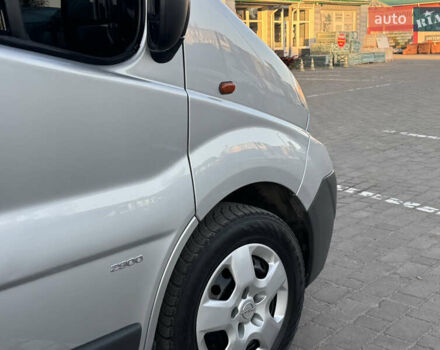 Серый Опель Виваро, объемом двигателя 2 л и пробегом 285 тыс. км за 13950 $, фото 41 на Automoto.ua