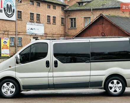 Сірий Опель Віваро, об'ємом двигуна 2 л та пробігом 264 тис. км за 14500 $, фото 3 на Automoto.ua