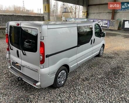 Серый Опель Виваро, объемом двигателя 2.5 л и пробегом 265 тыс. км за 13850 $, фото 26 на Automoto.ua