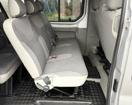 Серый Опель Виваро, объемом двигателя 2 л и пробегом 290 тыс. км за 14650 $, фото 22 на Automoto.ua