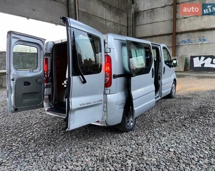 Серый Опель Виваро, объемом двигателя 2.5 л и пробегом 265 тыс. км за 13850 $, фото 37 на Automoto.ua