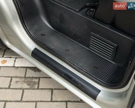 Сірий Опель Віваро, об'ємом двигуна 2 л та пробігом 282 тис. км за 13850 $, фото 25 на Automoto.ua