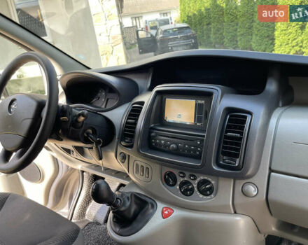 Сірий Опель Віваро, об'ємом двигуна 2 л та пробігом 219 тис. км за 14700 $, фото 42 на Automoto.ua