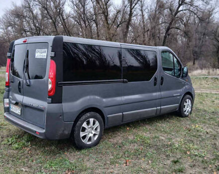 Серый Опель Виваро, объемом двигателя 2 л и пробегом 261 тыс. км за 16500 $, фото 3 на Automoto.ua