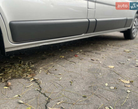 Серый Опель Виваро, объемом двигателя 2 л и пробегом 216 тыс. км за 14950 $, фото 14 на Automoto.ua