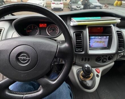 Серый Опель Виваро, объемом двигателя 2 л и пробегом 306 тыс. км за 10400 $, фото 7 на Automoto.ua