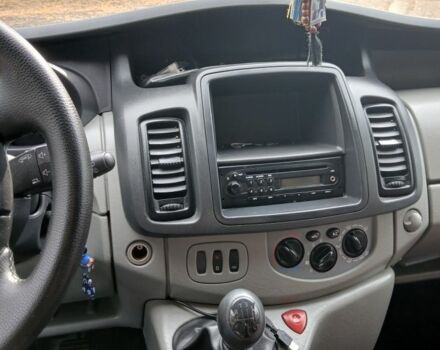 Серый Опель Виваро, объемом двигателя 2 л и пробегом 261 тыс. км за 16500 $, фото 6 на Automoto.ua