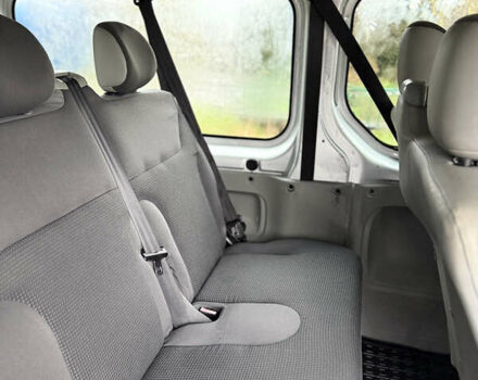 Серый Опель Виваро, объемом двигателя 2 л и пробегом 290 тыс. км за 14650 $, фото 24 на Automoto.ua