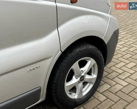 Серый Опель Виваро, объемом двигателя 2 л и пробегом 250 тыс. км за 14950 $, фото 34 на Automoto.ua