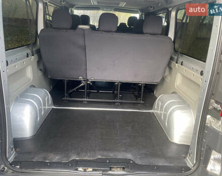 Серый Опель Виваро, объемом двигателя 2 л и пробегом 216 тыс. км за 14950 $, фото 26 на Automoto.ua