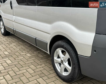 Серый Опель Виваро, объемом двигателя 2 л и пробегом 250 тыс. км за 14950 $, фото 26 на Automoto.ua