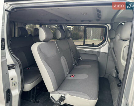 Сірий Опель Віваро, об'ємом двигуна 0 л та пробігом 300 тис. км за 14500 $, фото 12 на Automoto.ua