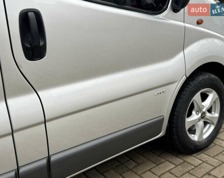 Серый Опель Виваро, объемом двигателя 2 л и пробегом 250 тыс. км за 14950 $, фото 32 на Automoto.ua