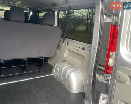 Серый Опель Виваро, объемом двигателя 2 л и пробегом 216 тыс. км за 14950 $, фото 27 на Automoto.ua