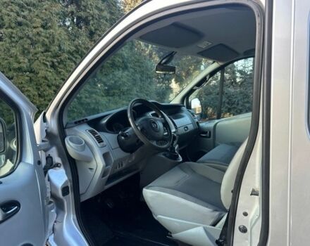 Серый Опель Виваро, объемом двигателя 2 л и пробегом 192 тыс. км за 8000 $, фото 11 на Automoto.ua