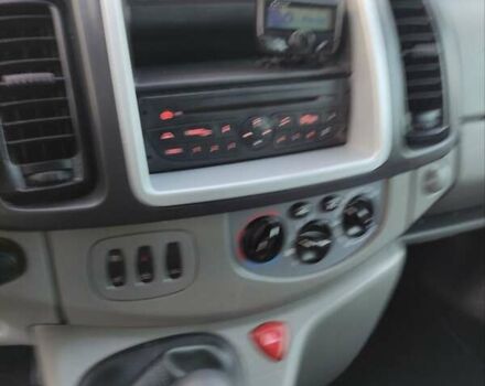 Серый Опель Виваро, объемом двигателя 2 л и пробегом 270 тыс. км за 15200 $, фото 32 на Automoto.ua