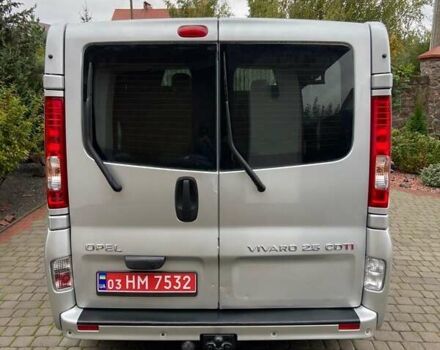 Серый Опель Виваро, объемом двигателя 2.5 л и пробегом 285 тыс. км за 13950 $, фото 30 на Automoto.ua