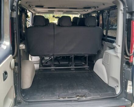 Серый Опель Виваро, объемом двигателя 2 л и пробегом 261 тыс. км за 16500 $, фото 2 на Automoto.ua